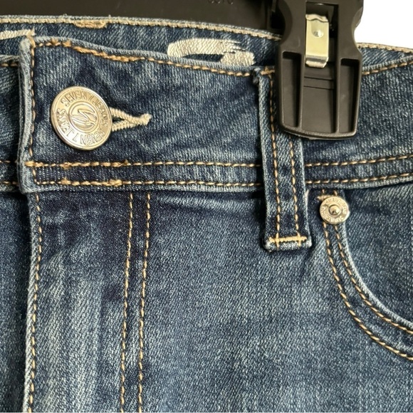 Seven 7 Distressed Denim Bermuda Shorts Size 10 Clam Digger Stretch Mid Rise - Picture 5 of 10